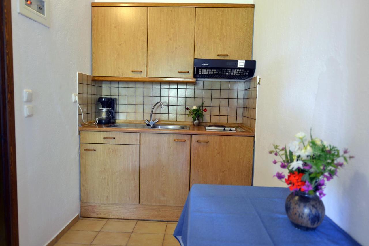 Haus Katerina Apartment Vourvourou Exterior photo