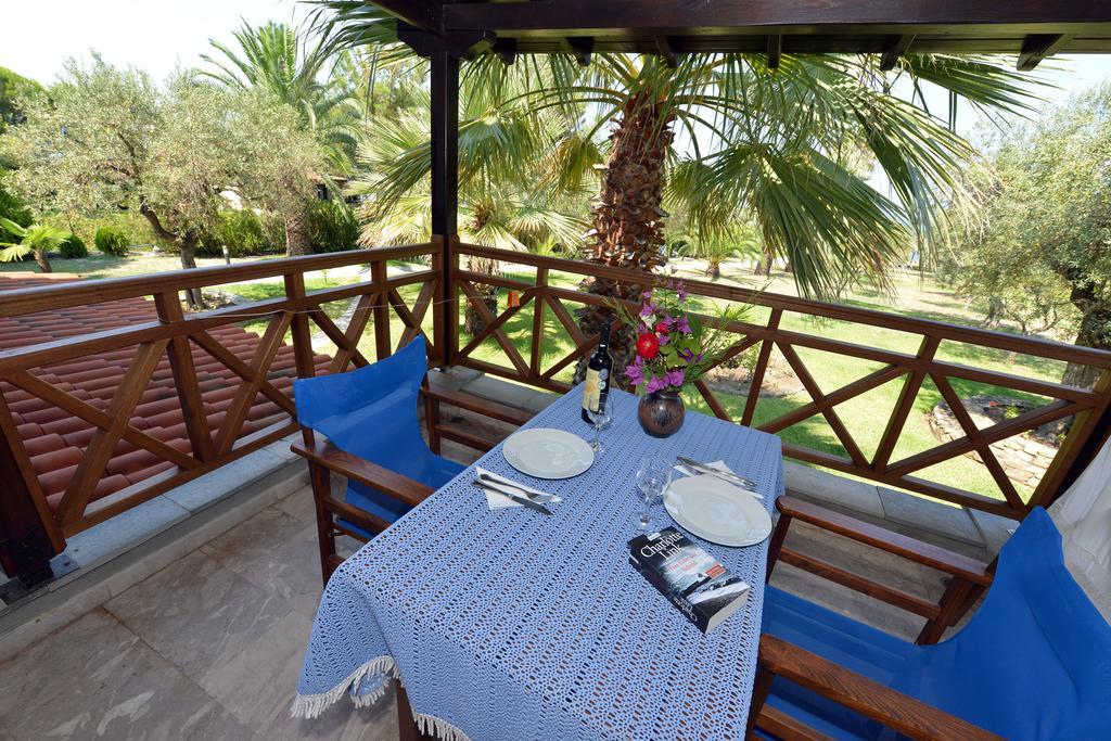 Haus Katerina Apartment Vourvourou Exterior photo
